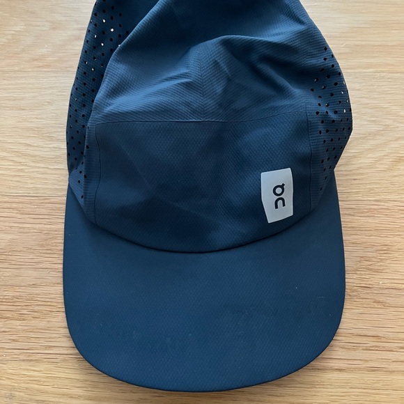 On Running Hat - Picture 1 of 2